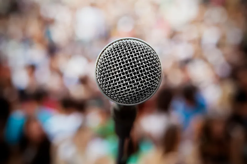 Wise words and hilarious presentation #fails: how (not) to speak with impact
